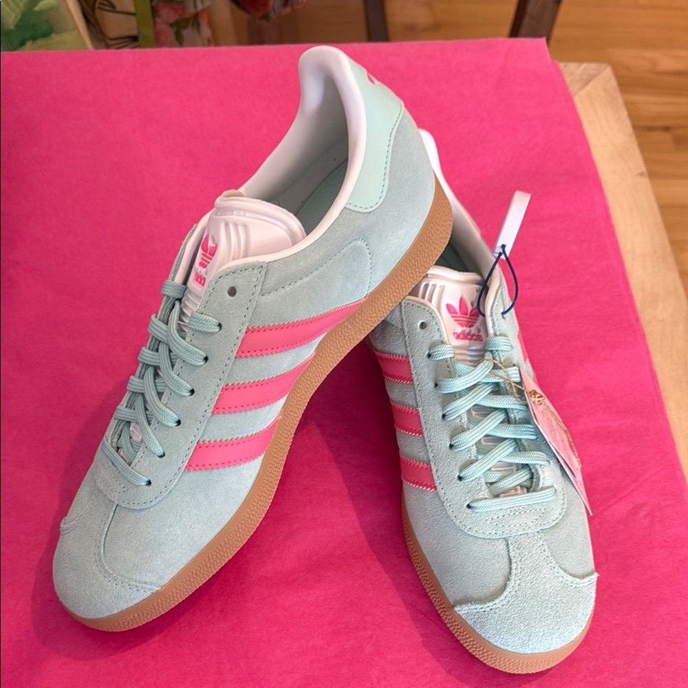 Adidas Green and Pink Low-Top Sneakers NEW with Authentication Tag